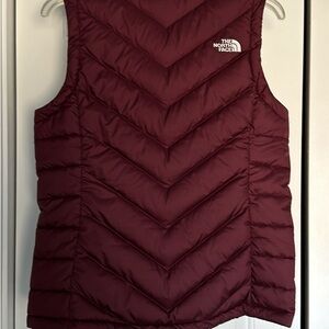 Women’s North Face vest